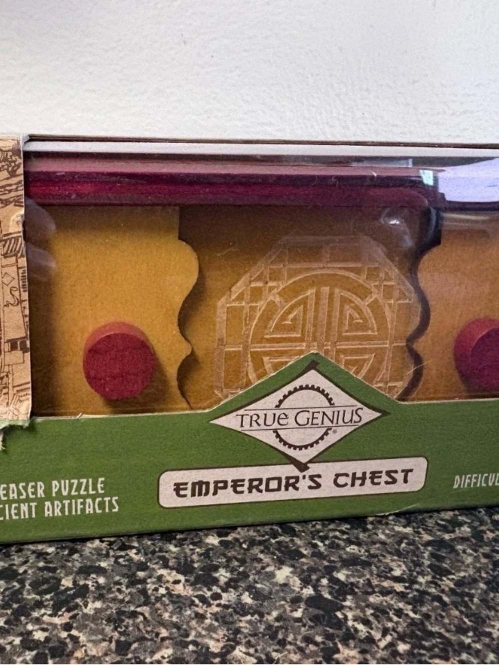 Barnes & Noble True Genius Emperor's Chest Puzzle – Gold and Red
